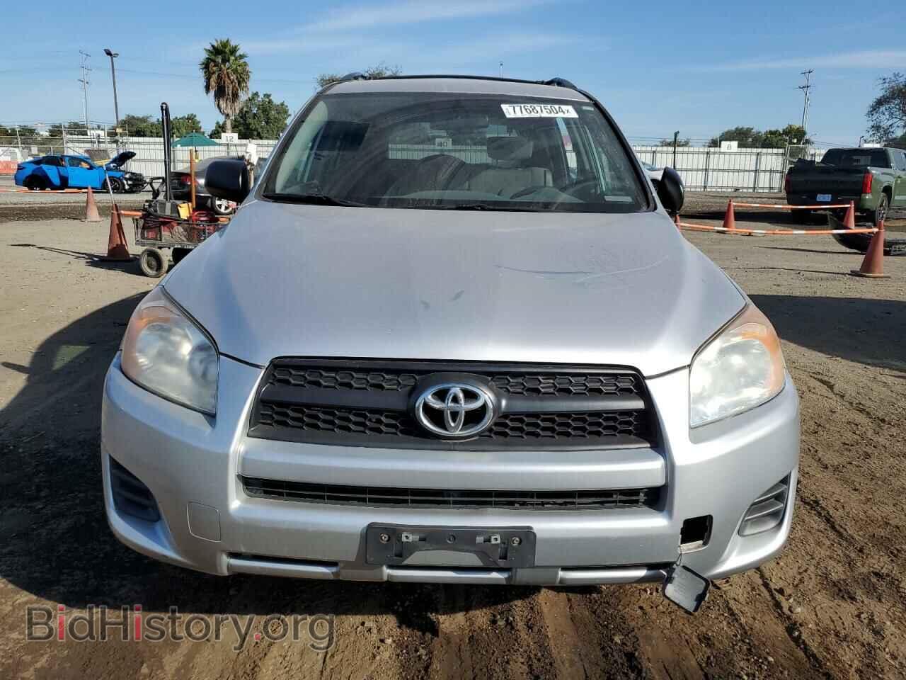 2011 TOYOTA RAV4 - VIN: 2T3KF4DV8BW086449 - Фото 5