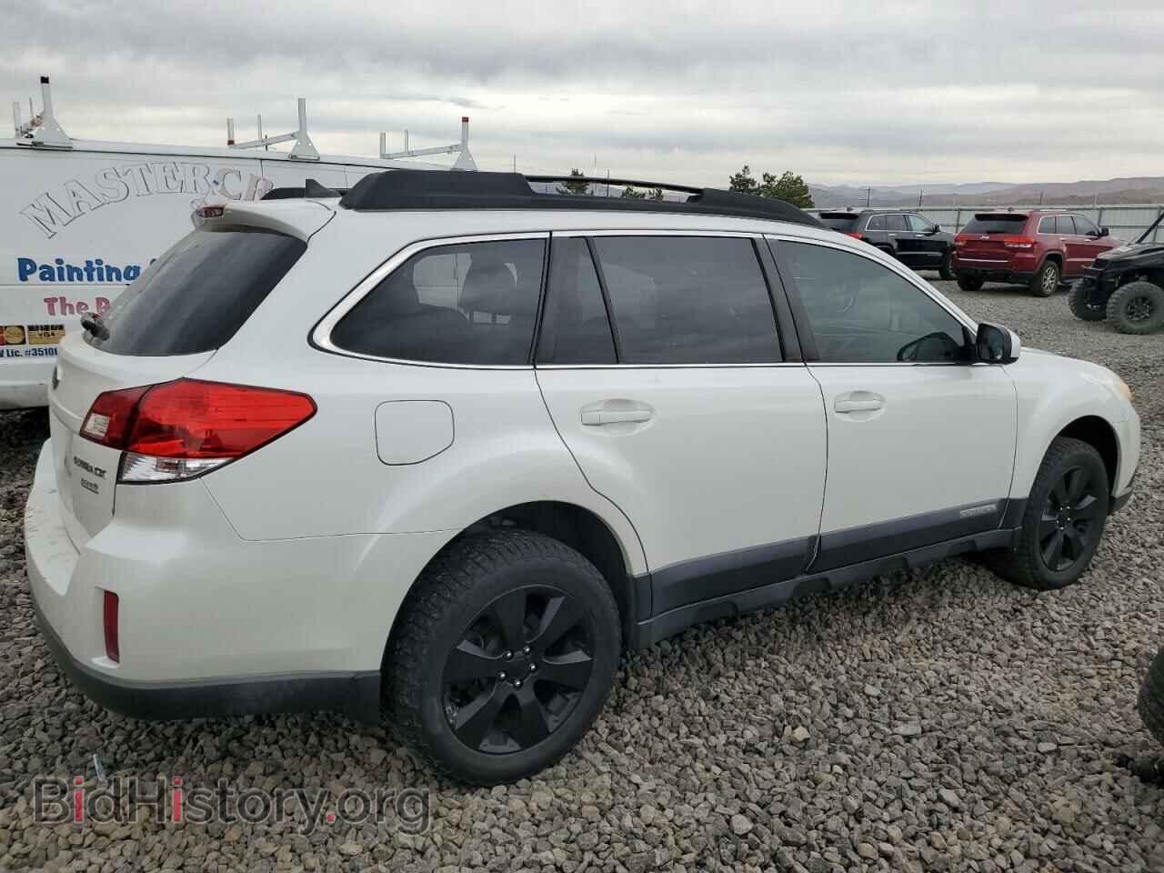 2011 SUBARU OUTBACK - VIN: 4S4BRBLC8B3344429 - Фото 3