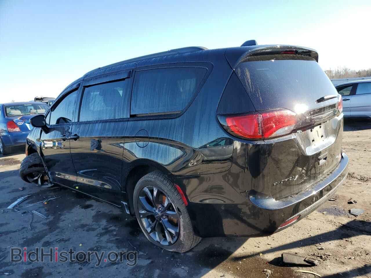 2020 CHRYSLER PACIFICA - VIN: 2C4RC1BG2LR121010 - Photo 2
