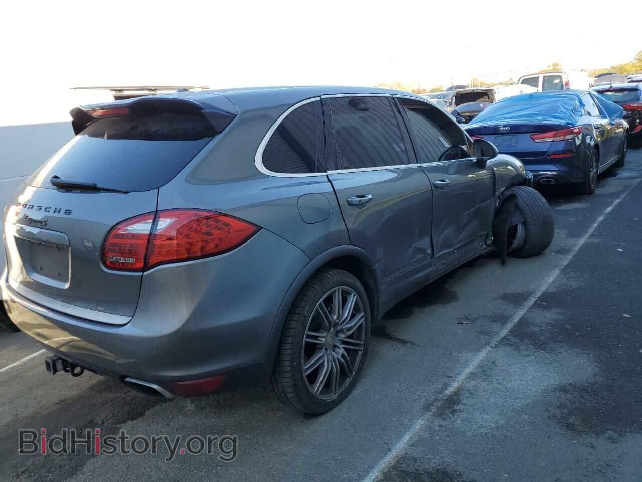 2011 PORSCHE CAYENNE - VIN: WP1AB2A20BLA42890 - Photo 3