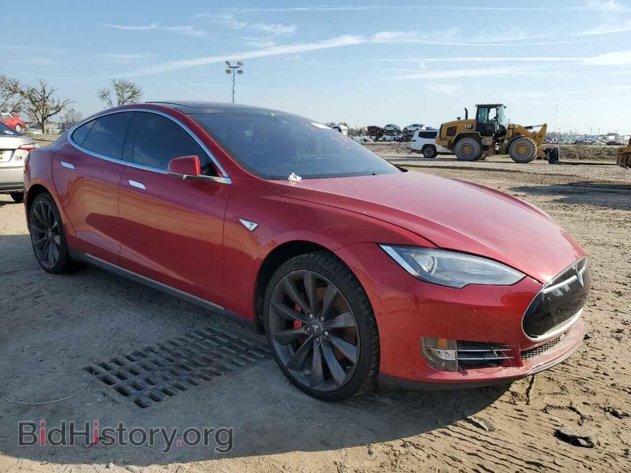 2015 TESLA MODEL S - VIN: 5YJSA1E42FF111439 - Фото 4