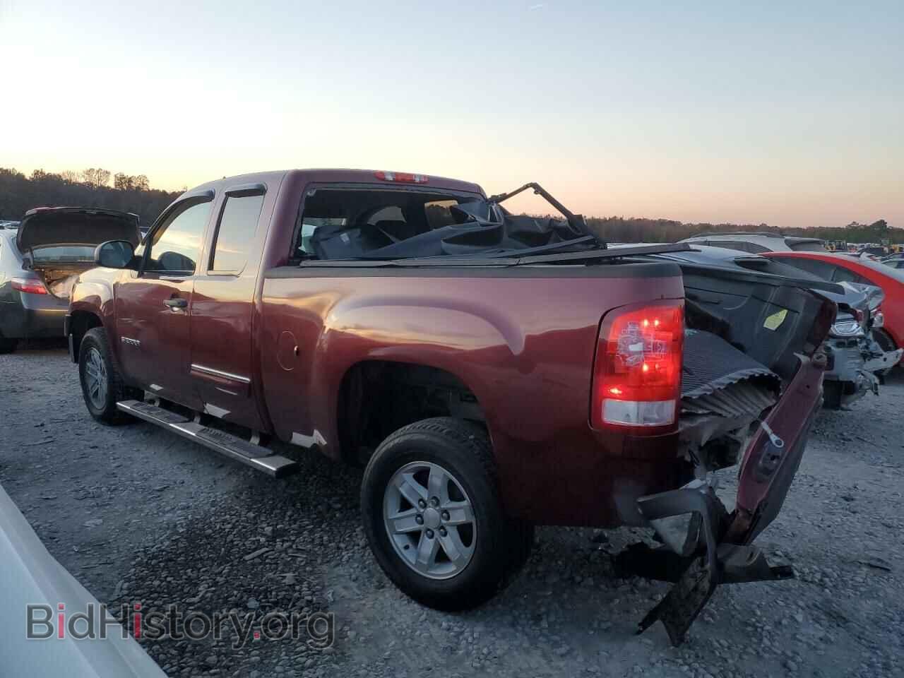 2013 GMC SIERRA - VIN: 1GTR1VE04DZ324628 - Фото 2