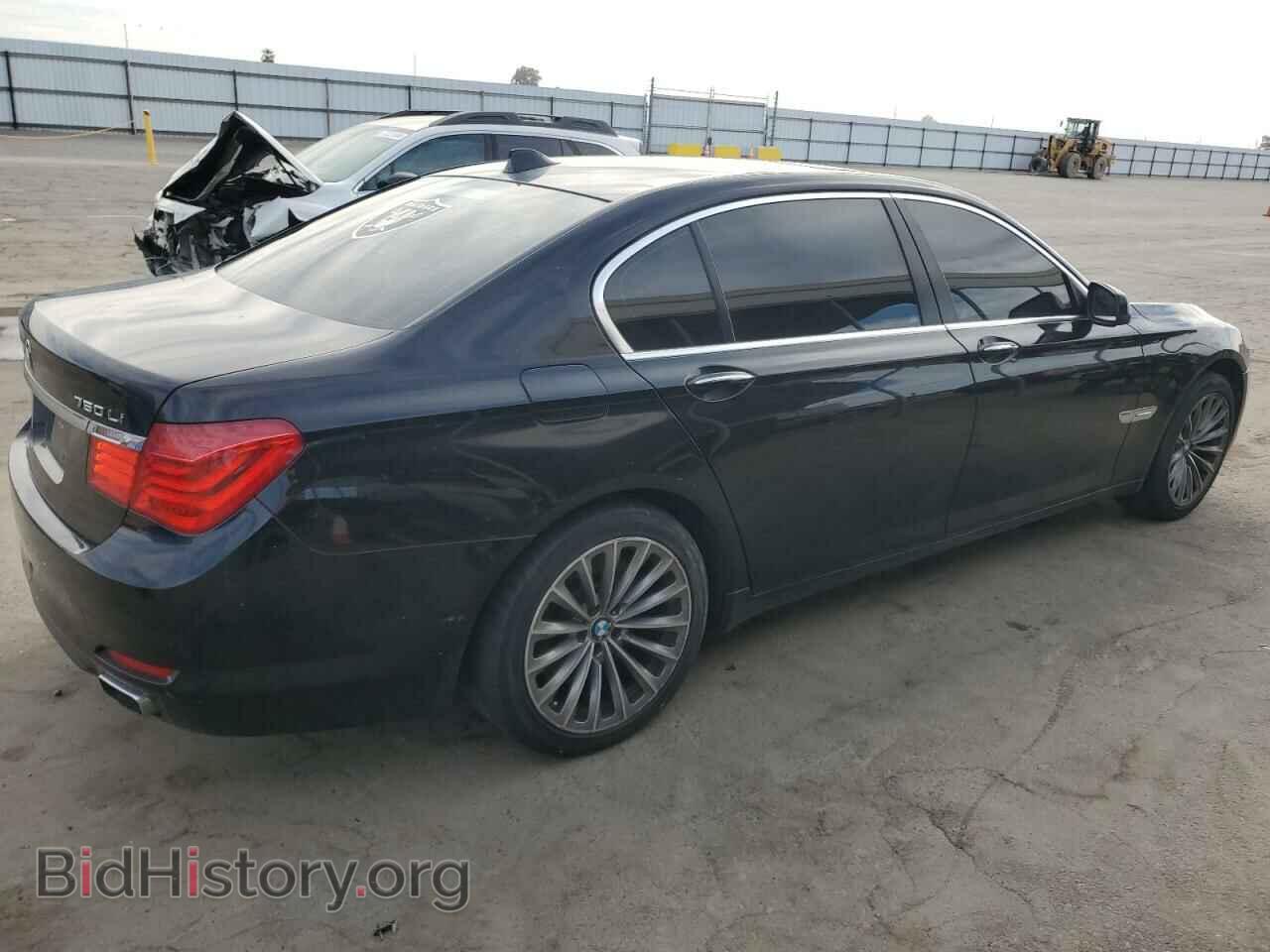 2012 BMW 7 SERIES - VIN: WBAKB8C51CC962705 - Фото 3
