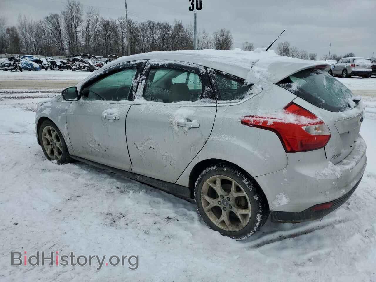 2012 FORD FOCUS - VIN: 1FAHP3M22CL409489 - Photo 2