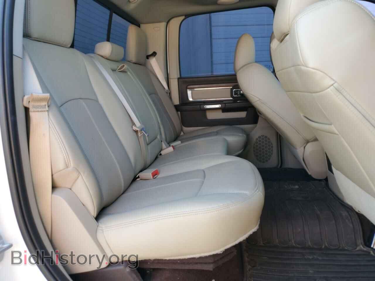 2018 RAM 1500 - VIN: 1C6RR7NM4JS353775 - Фото 10