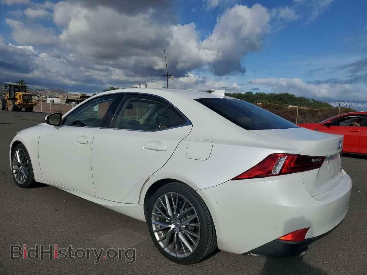 2014 LEXUS IS - VIN: JTHBF1D21E5021795 - Photo 2