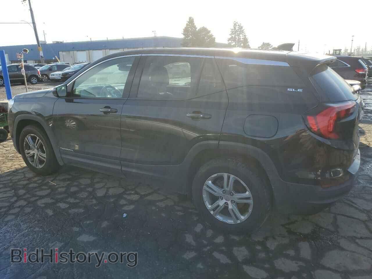 2018 GMC TERRAIN - VIN: 3GKALMEV5JL385345 - Фото 2