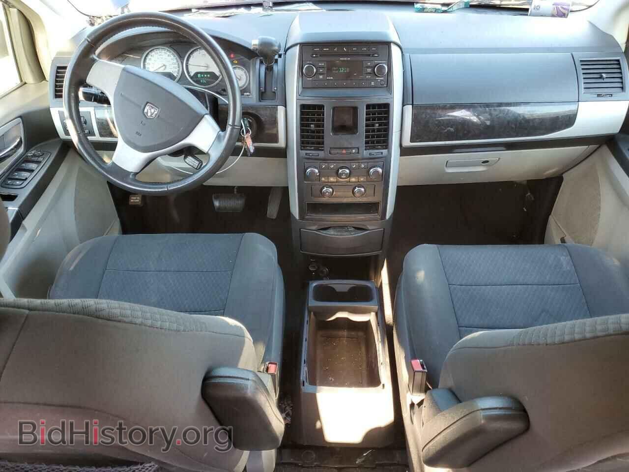 2010 DODGE CARAVAN - VIN: 2D4RN5D10AR482794 - Фото 8