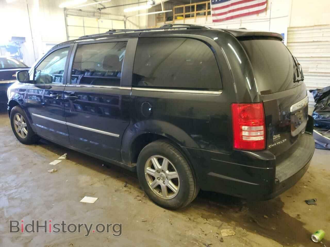 2010 CHRYSLER MINIVAN - VIN: 2A4RR8D18AR404003 - Photo 2