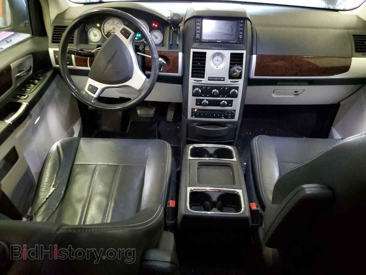 2010 CHRYSLER MINIVAN - VIN: 2A4RR8D18AR404003 - Photo 8
