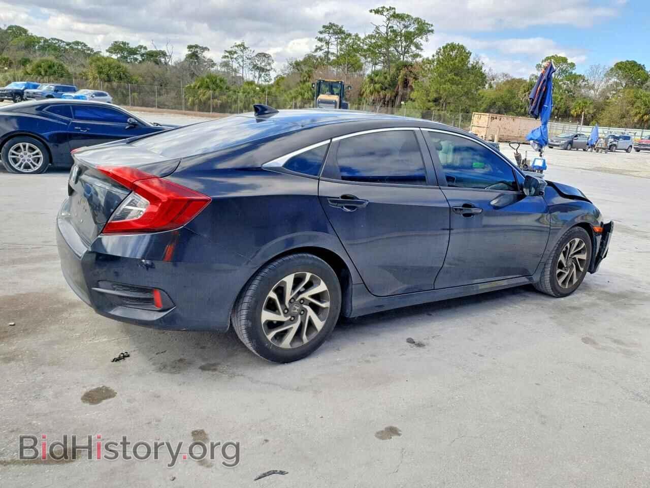 2018 HONDA CIVIC - VIN: 2HGFC2F76JH565238 - Фото 3