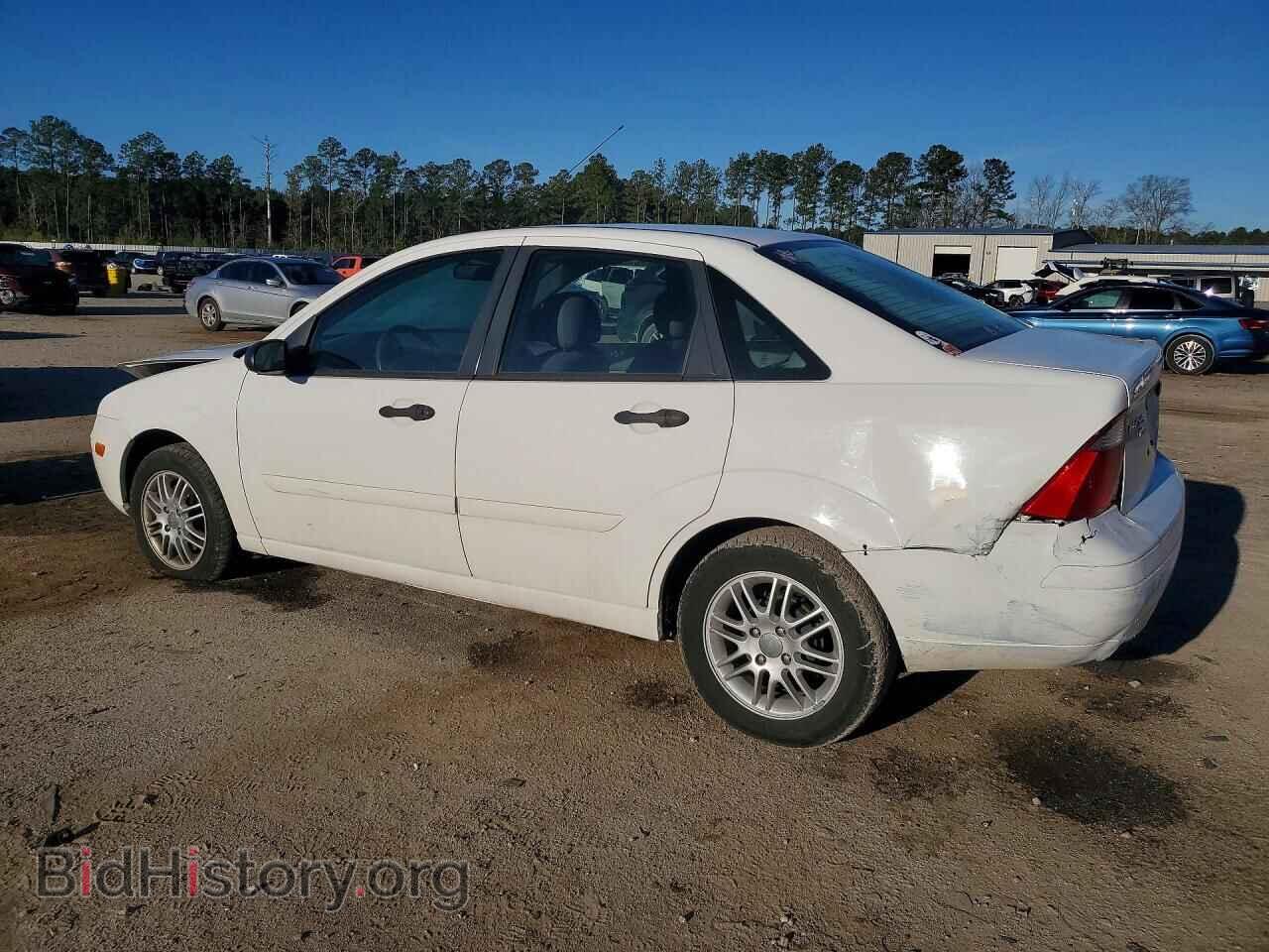 2005 FORD FOCUS - VIN: 1FAFP34N95W278449 - Фото 2