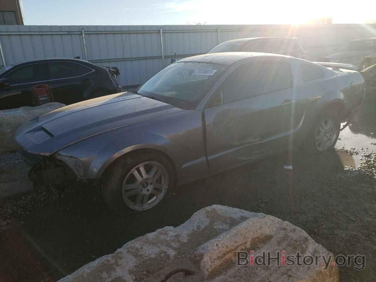 Photo 1ZVFT82H075197099 - FORD MUSTANG 2007
