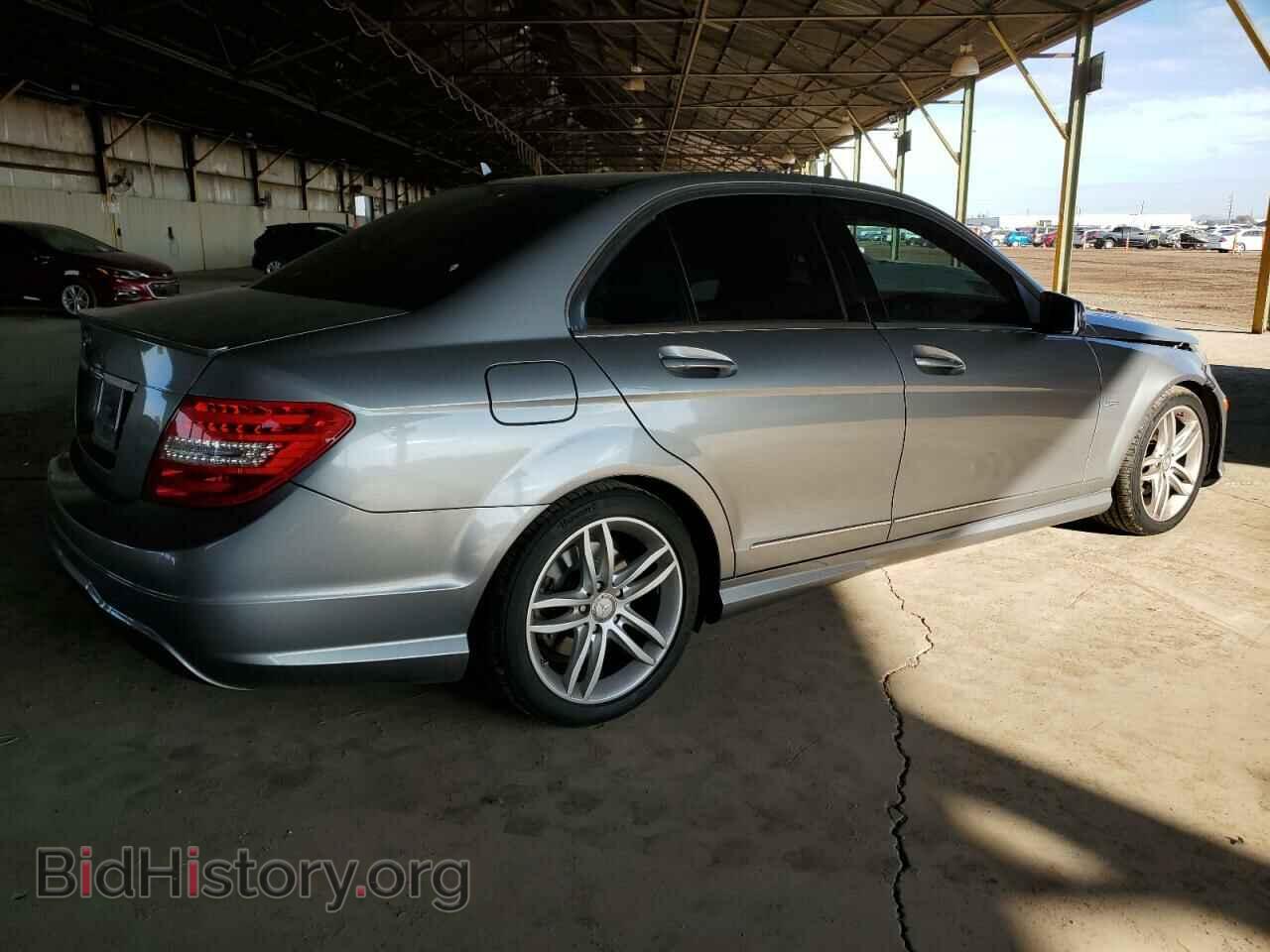 2012 MERCEDES-BENZ C-CLASS - VIN: WDDGF4HB4CA672139 - Фото 3