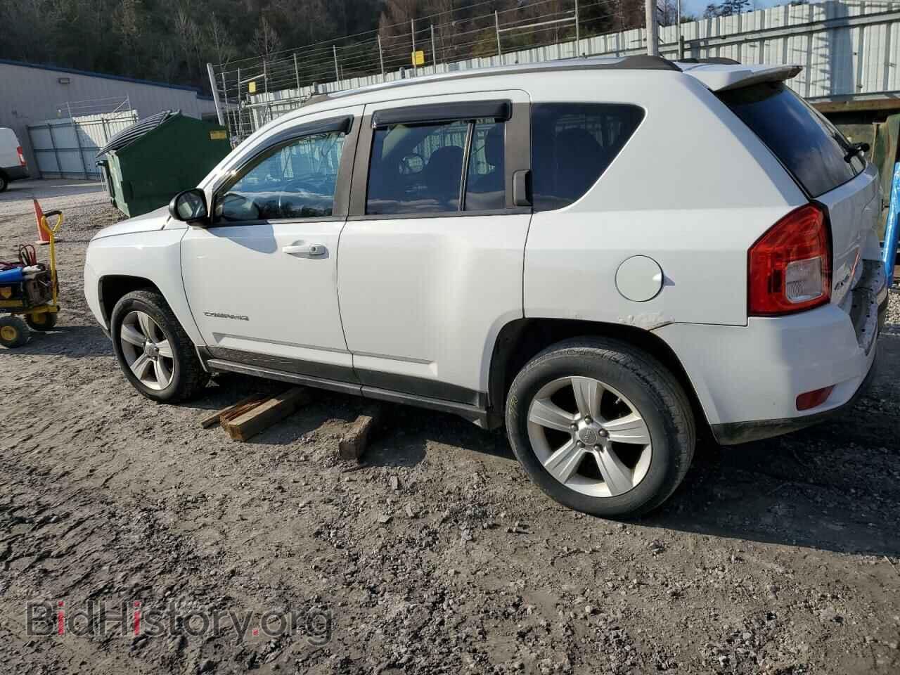 2012 JEEP COMPASS - VIN: 1C4NJDEB7CD624539 - Photo 2