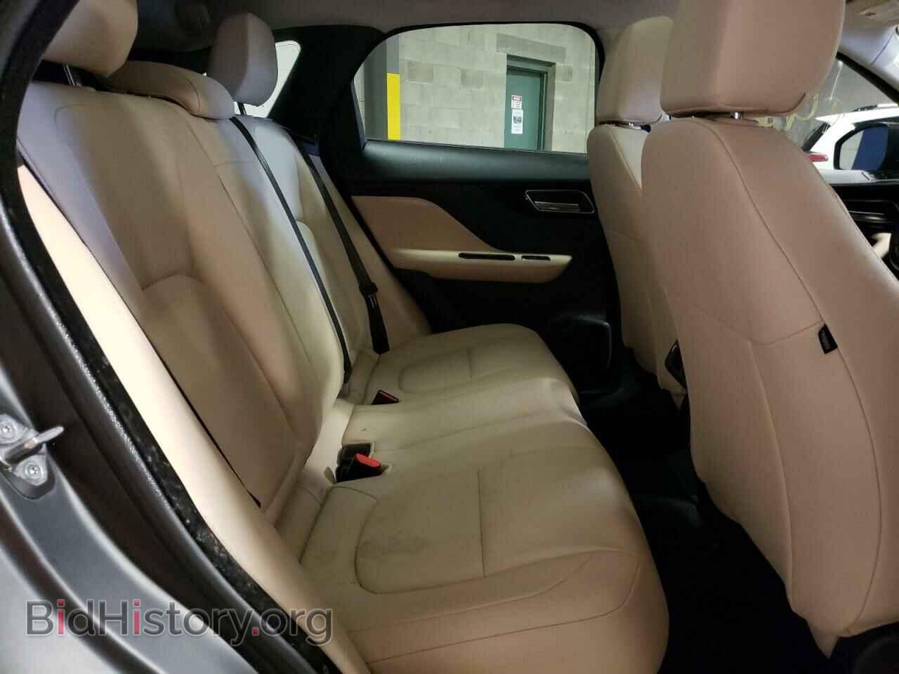2017 JAGUAR F-PACE - VIN: SADCJ2BV9HA068452 - Фото 10