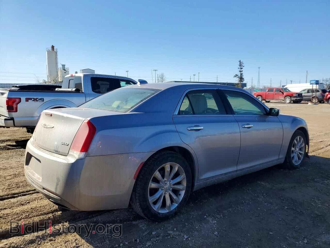2018 CHRYSLER 300 - VIN: 2C3CCAKG2JH149080 - Фото 3