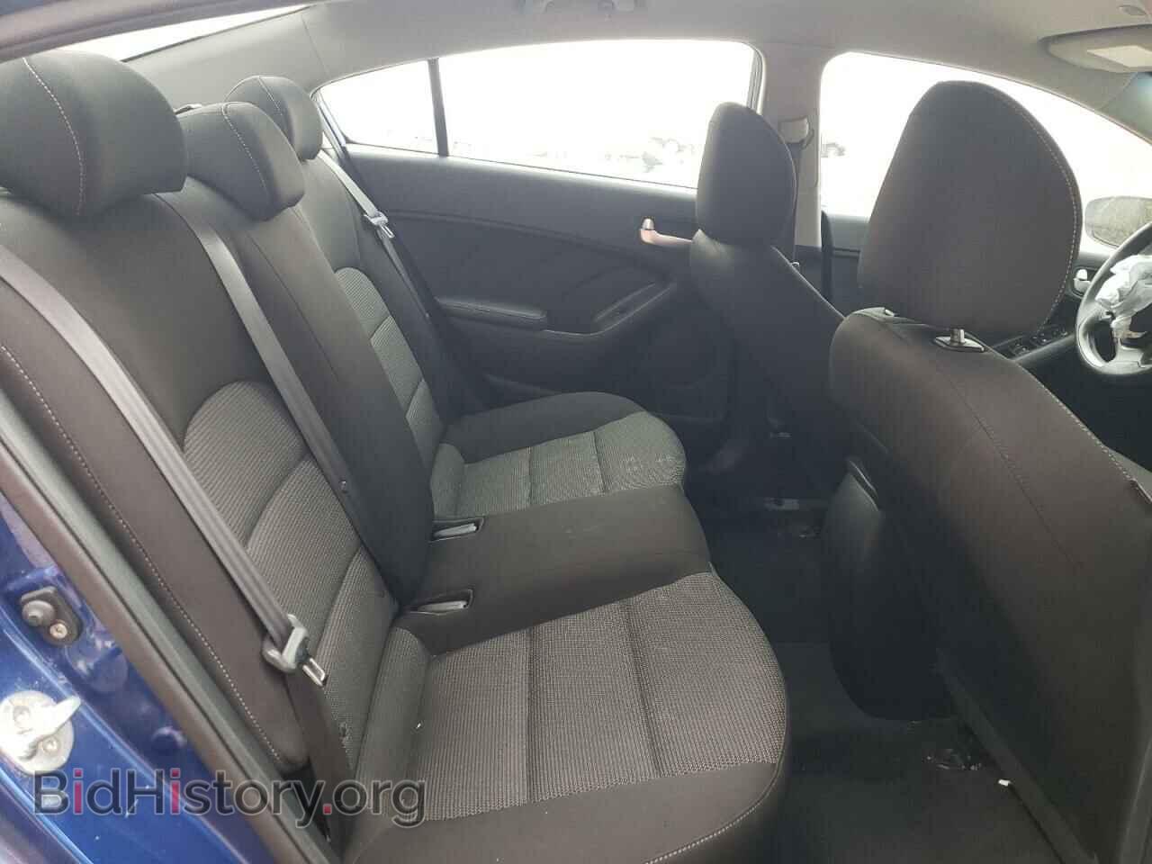 2017 KIA FORTE - VIN: 3KPFK4A7XHE059390 - Фото 10