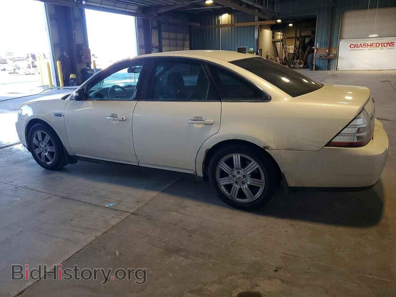 2009 FORD TAURUS - VIN: 1FAHP25W79G106821 - Photo 2