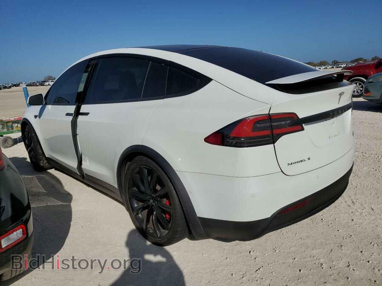 2016 TESLA MODEL X - VIN: 5YJXCAE40GF000437 - Photo 2