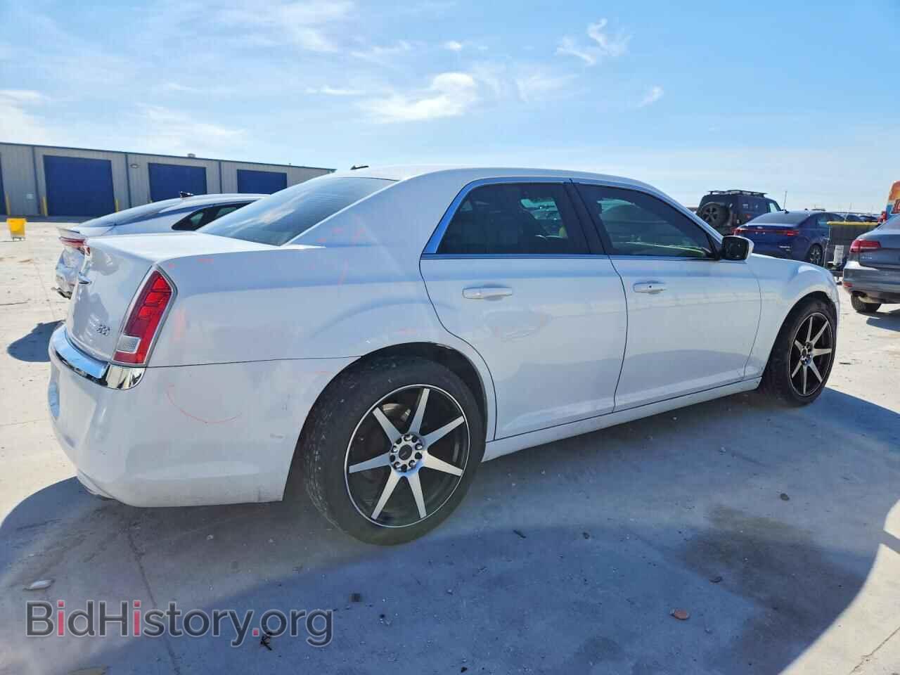 2014 CHRYSLER 300 - VIN: 2C3CCAAG2EH381086 - Photo 3