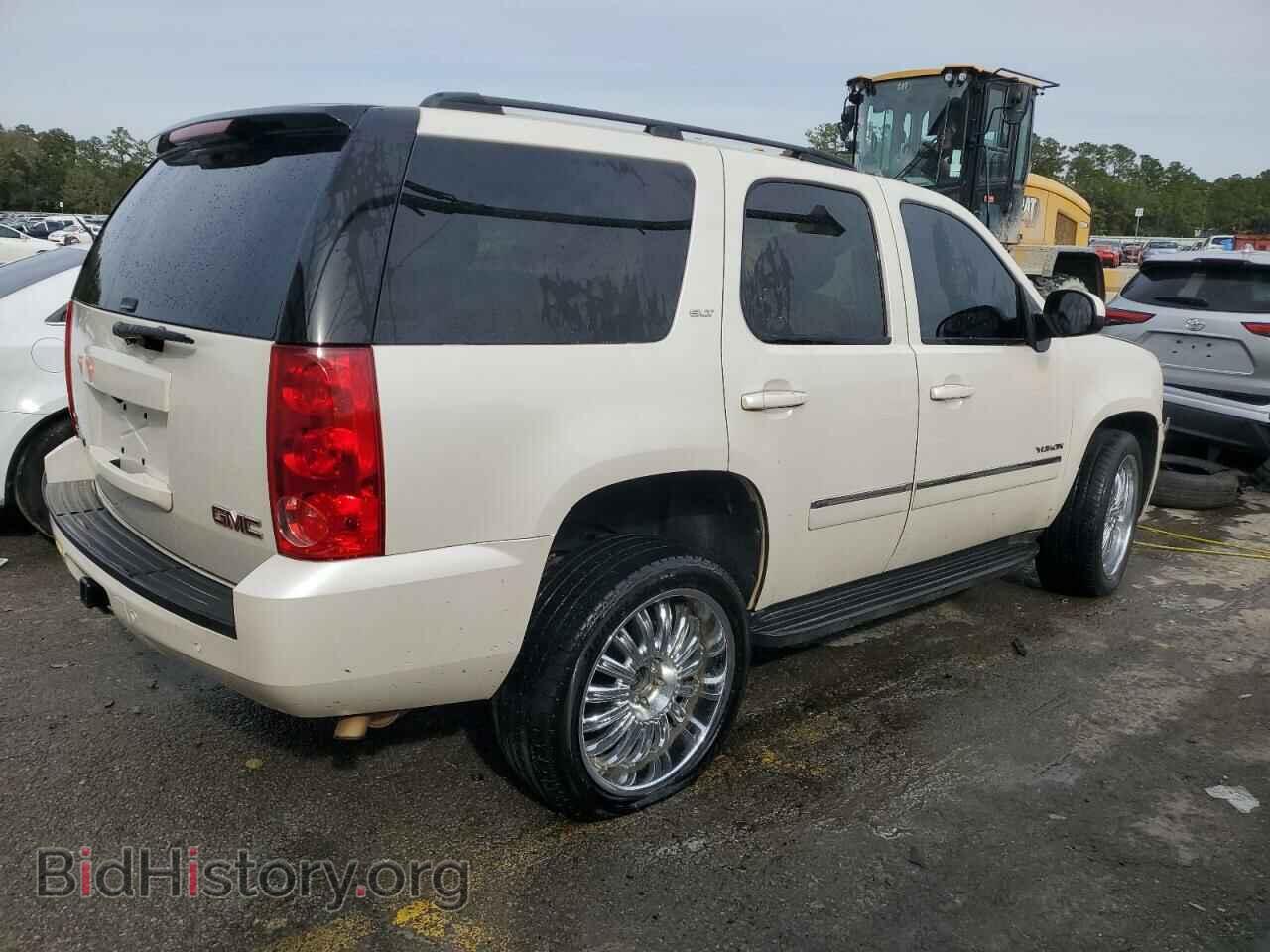 2011 GMC YUKON - VIN: 1GKS2CE01BR235197 - Фото 3