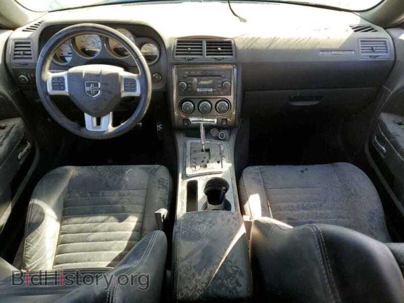 2011 Dodge CHALLENGER (VIN 2B3CJ4DG2BH542659) — photo 8 of 12