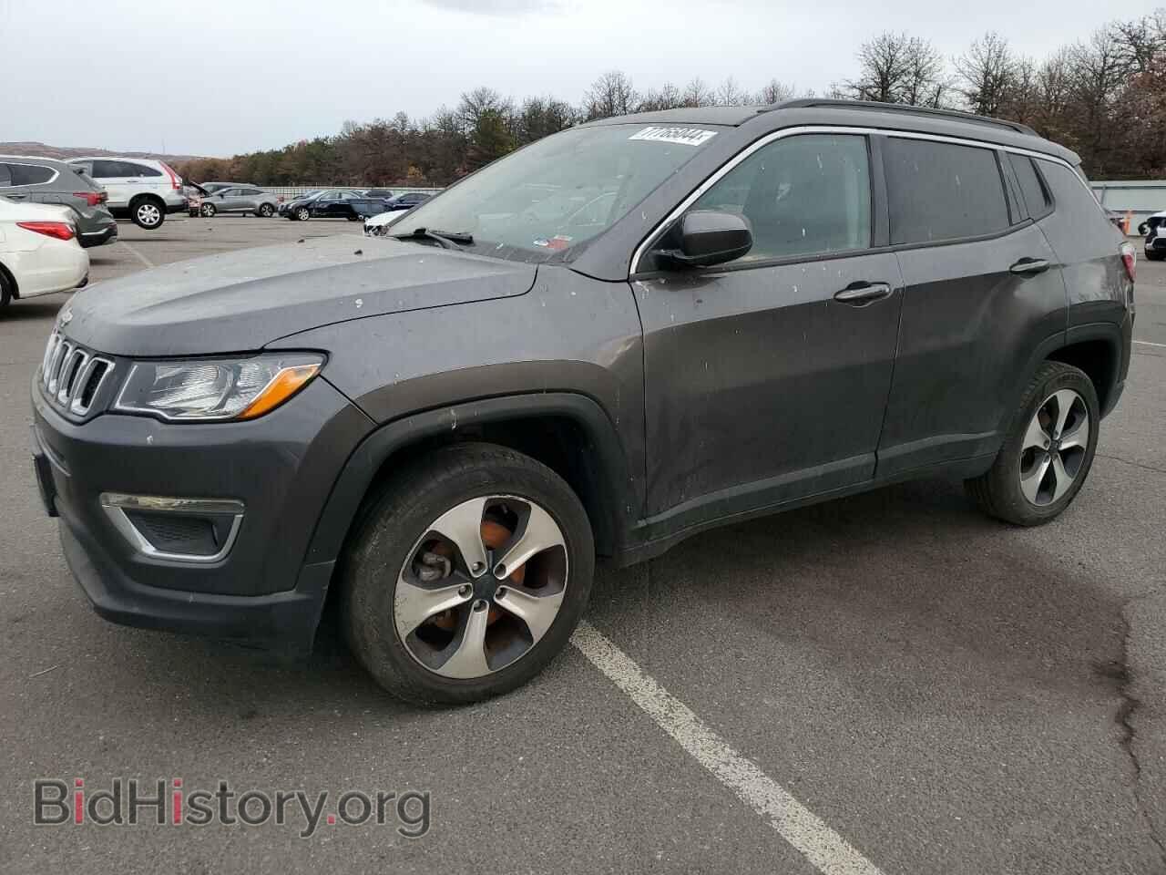 Фотография 3C4NJDBB4HT666639 - JEEP COMPASS 2017