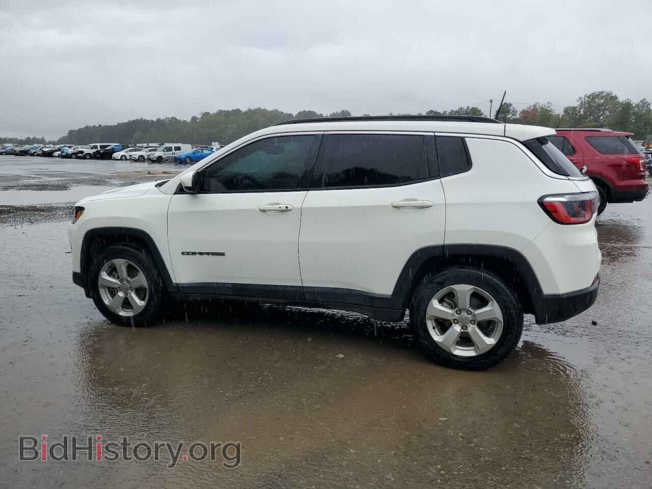 2017 JEEP COMPASS - VIN: 3C4NJCBB3HT642925 - Photo 2