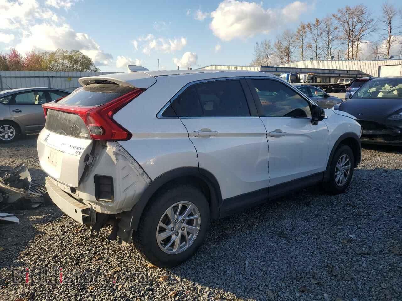 2018 MITSUBISHI ECLIPSE - VIN: JA4AT3AA9JZ046440 - Photo 3