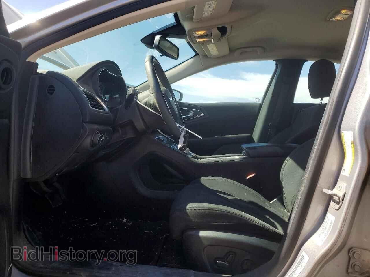 2016 CHRYSLER 200 - VIN: 1C3CCCAB5GN153447 - Photo 7