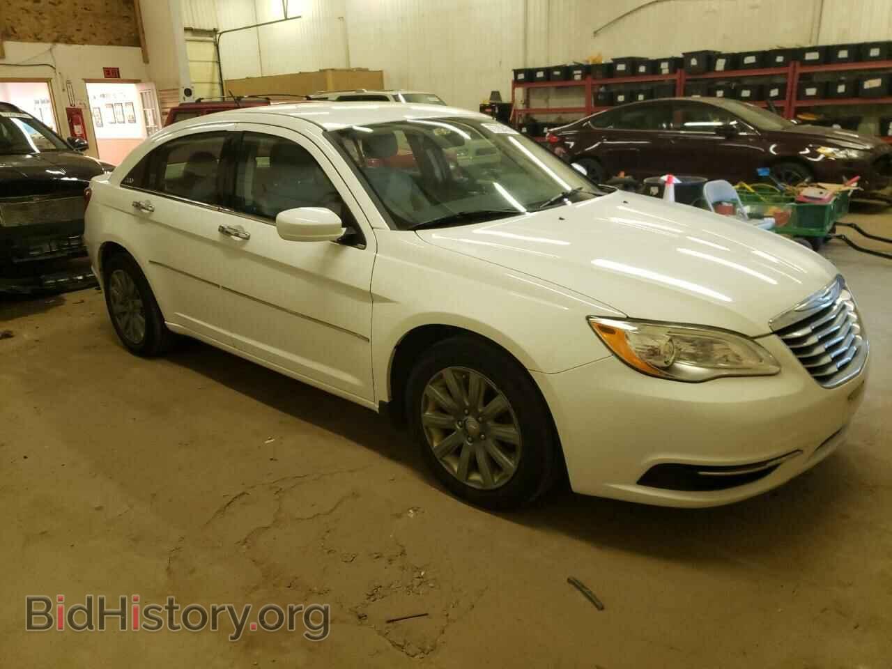 2012 CHRYSLER 200 - VIN: 1C3CCBBG7CN184648 - Фото 4