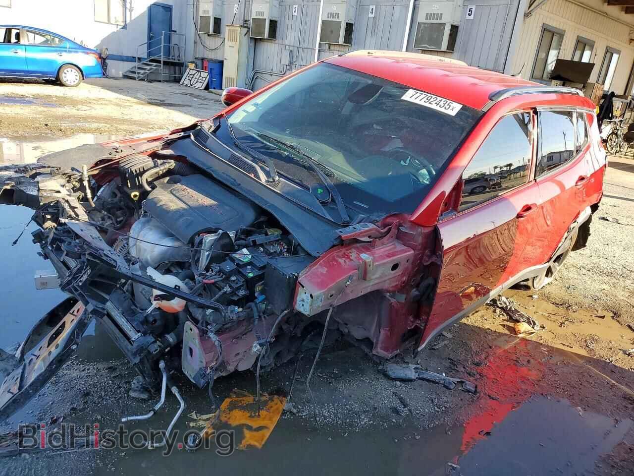 Photo 3C4NJDBB2HT624244 - JEEP COMPASS 2017