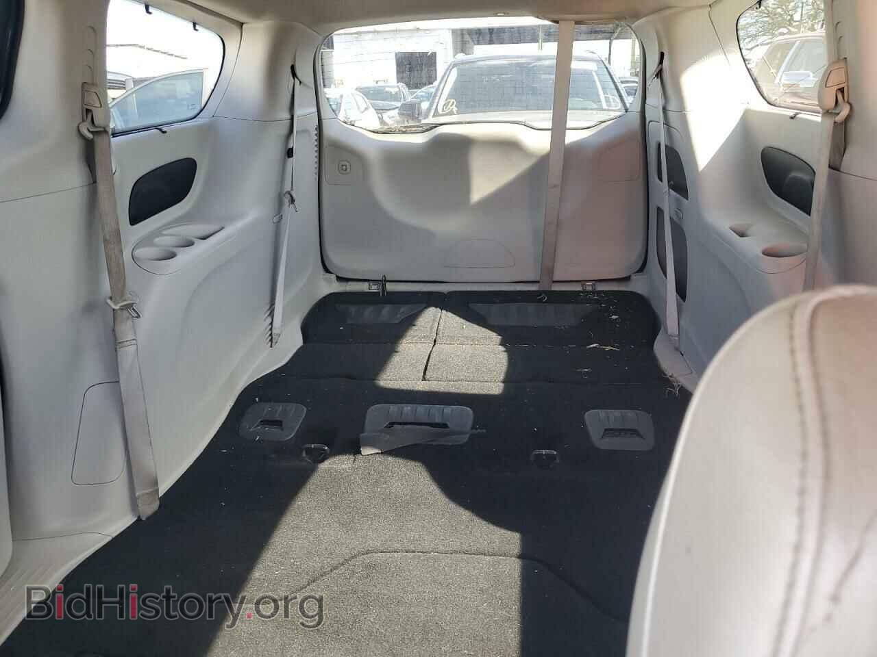 2018 CHRYSLER PACIFICA - VIN: 2C4RC1BG1JR128737 - Фото 10