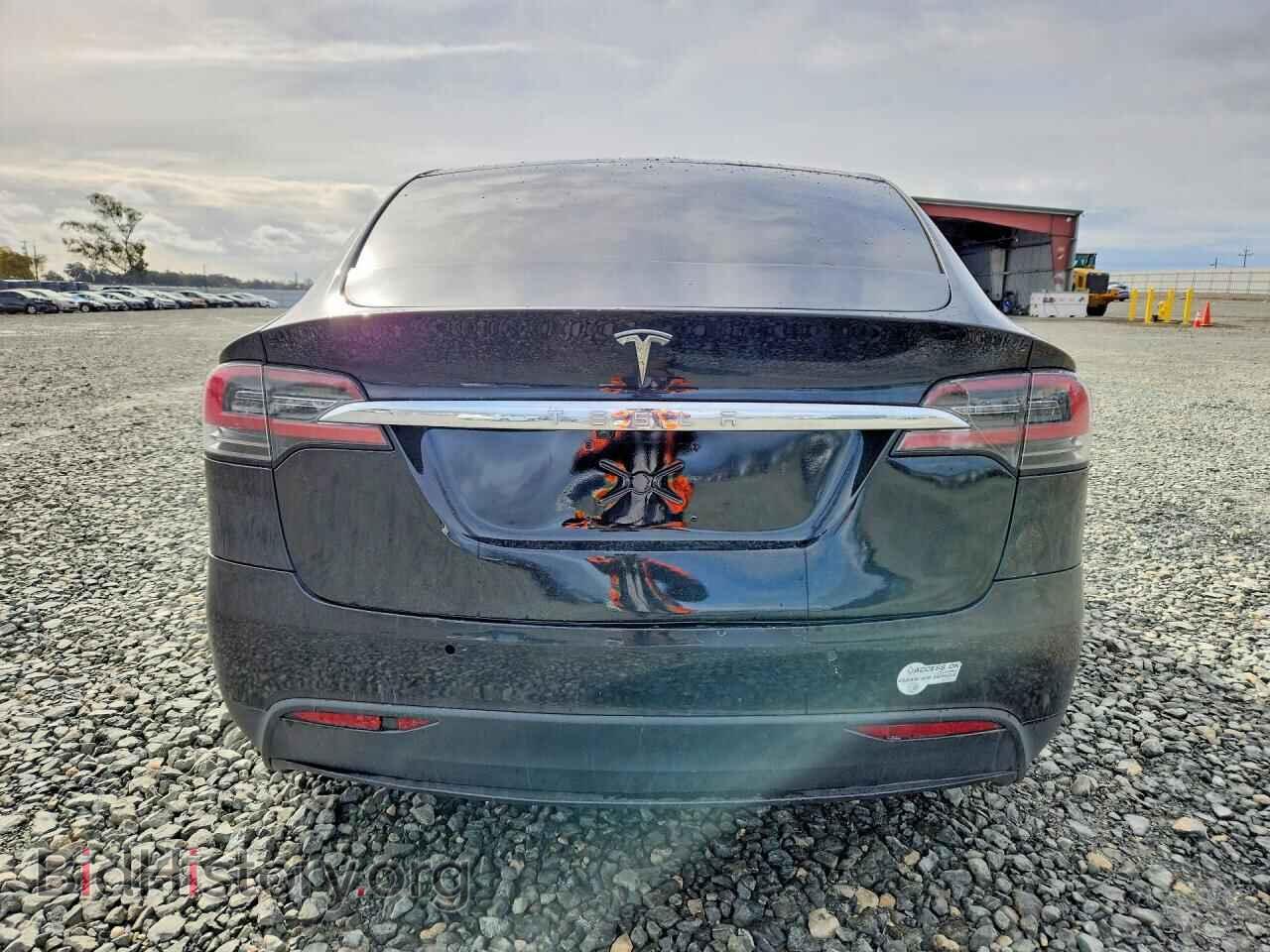 2016 TESLA MODEL X - VIN: 5YJXCAE29GF001732 - Photo 6