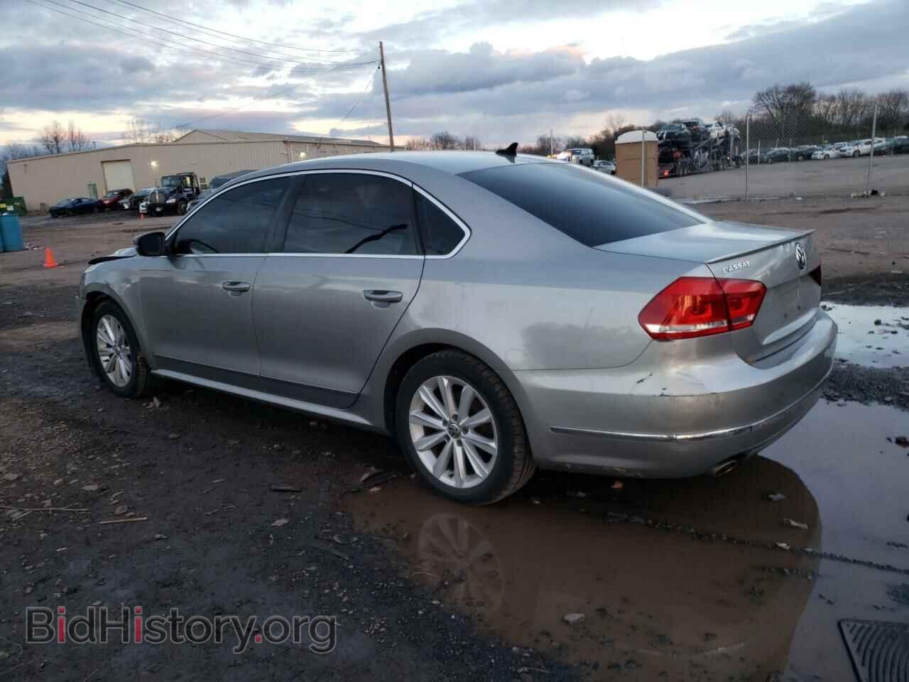 2013 VOLKSWAGEN PASSAT - VIN: 1VWCH7A3XDC093280 - Фото 2