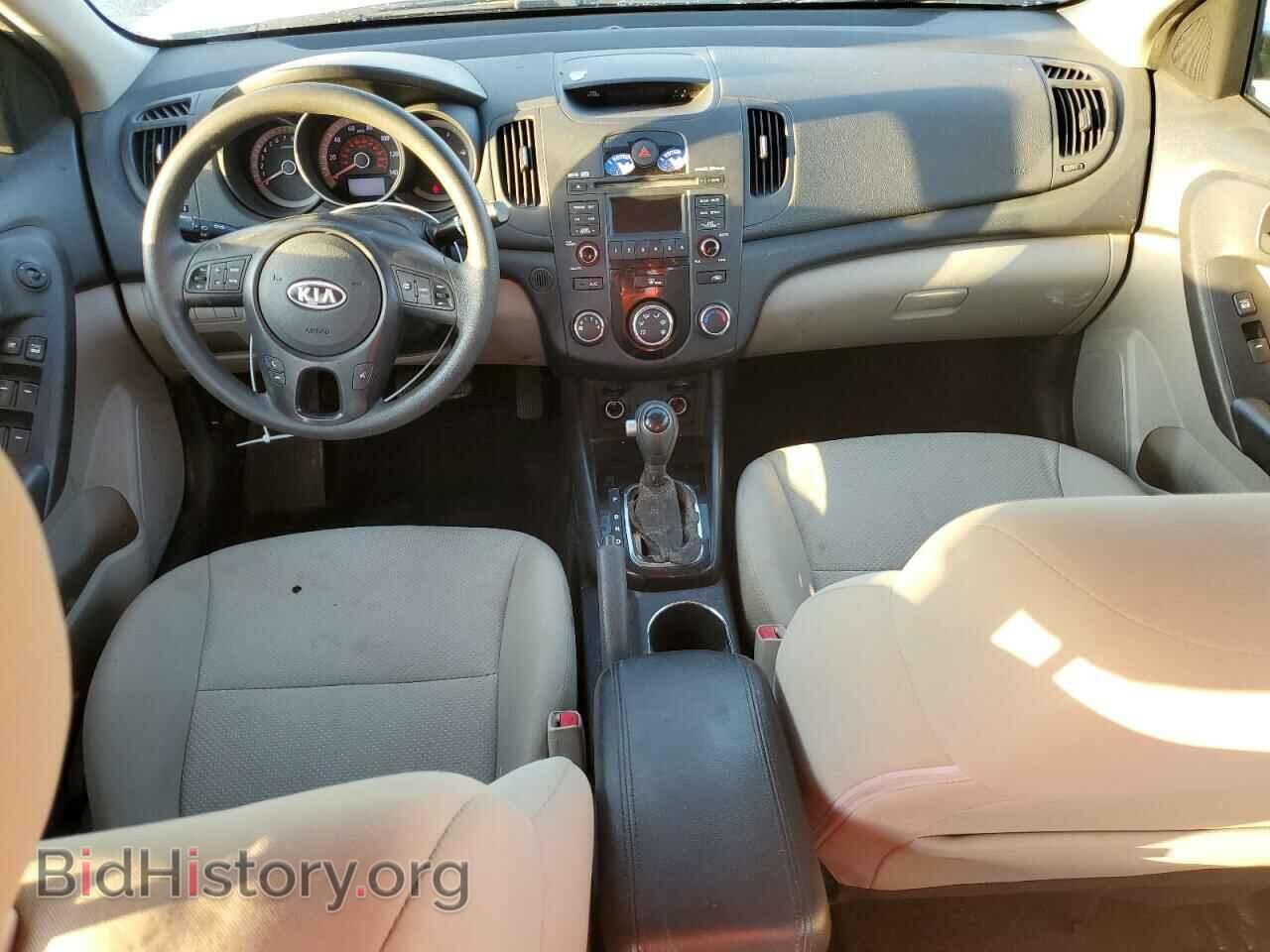 2012 KIA FORTE - VIN: KNAFU4A25C5585992 - Фото 8