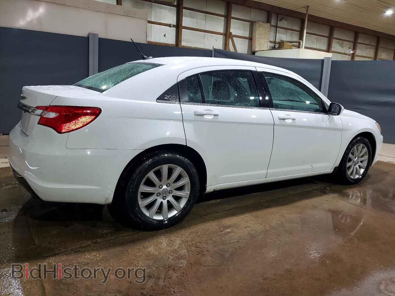 2013 CHRYSLER 200 - VIN: 1C3CCBBB1DN743911 - Фото 3