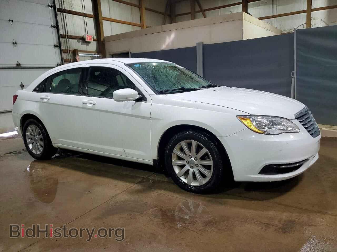 2013 CHRYSLER 200 - VIN: 1C3CCBBB1DN743911 - Фото 4