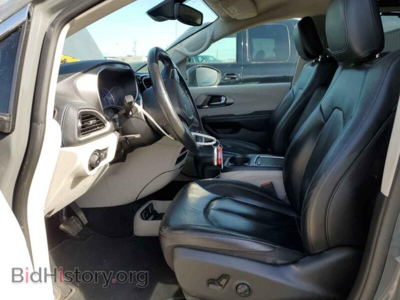 2021 Chrysler PACIFICA (VIN 2C4RC1L79MR596685) — фото 7 из 13