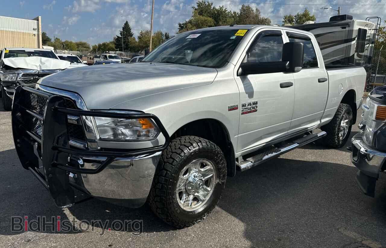 2016 RAM All Models - VIN: 3C6UR5CJ6GG129639 - Фото 2