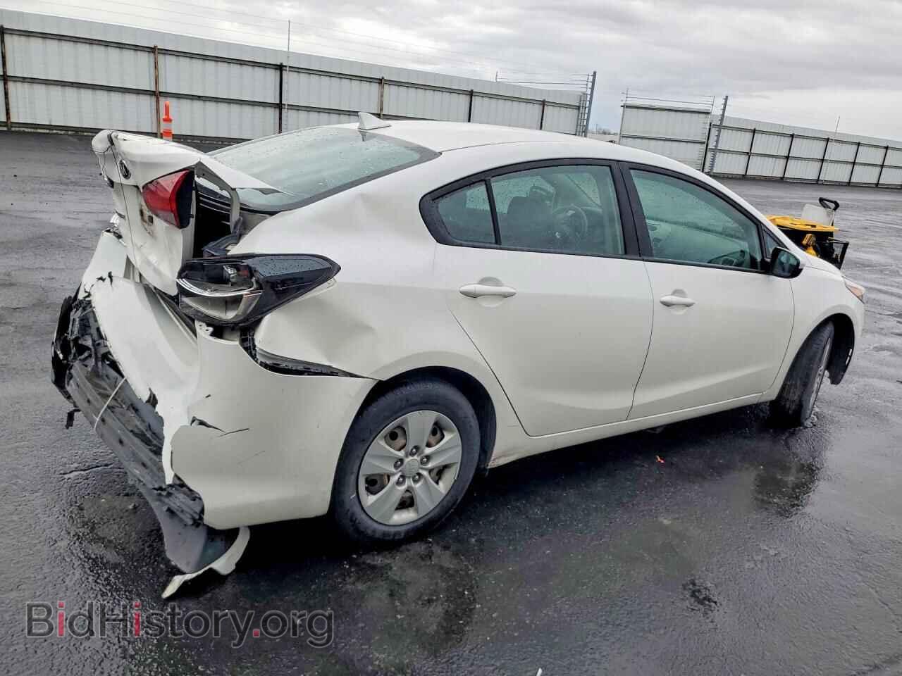2017 KIA FORTE - VIN: 3KPFL4A79HE128776 - Фото 3