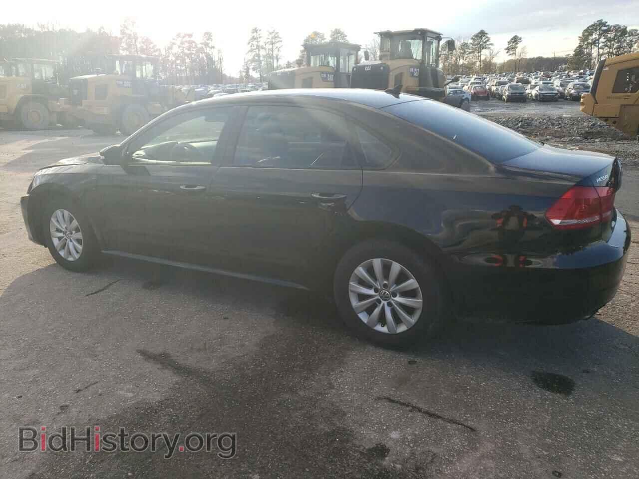 2015 VOLKSWAGEN PASSAT - VIN: 1VWAT7A36FC014924 - Фото 2