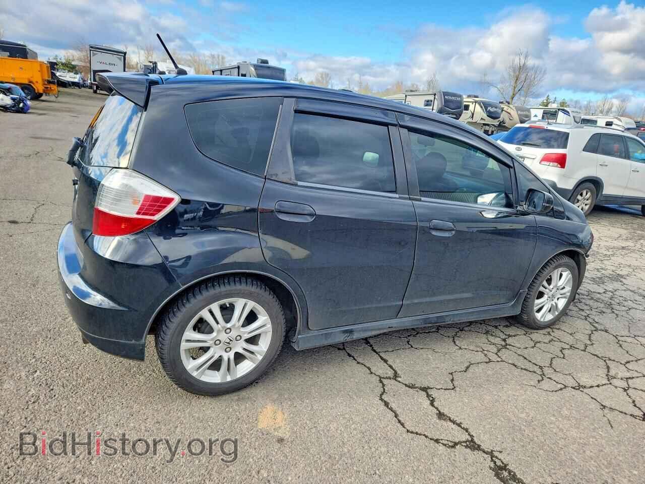 2011 HONDA FIT - VIN: JHMGE8H51BC024693 - Фото 3
