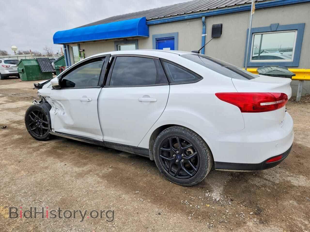 2016 FORD FOCUS - VIN: 1FADP3F25GL225617 - Фото 2
