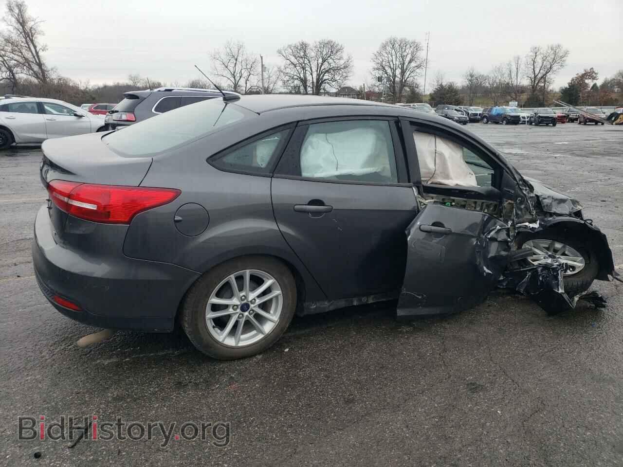 2017 FORD FOCUS - VIN: 1FADP3F23HL309419 - Photo 3