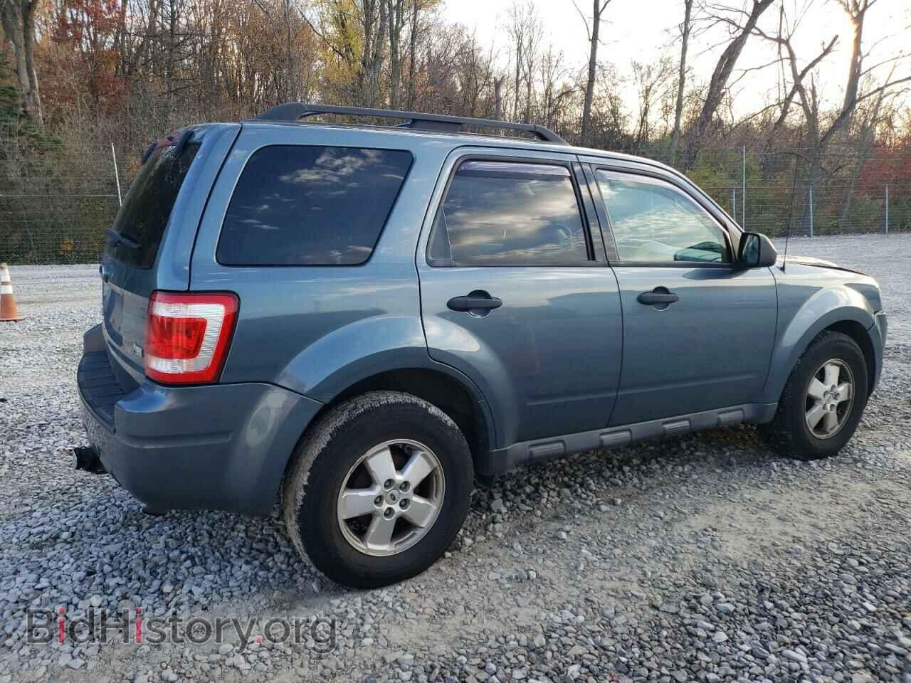2011 FORD ESCAPE - VIN: 1FMCU9DG0BKC70782 - Фото 3