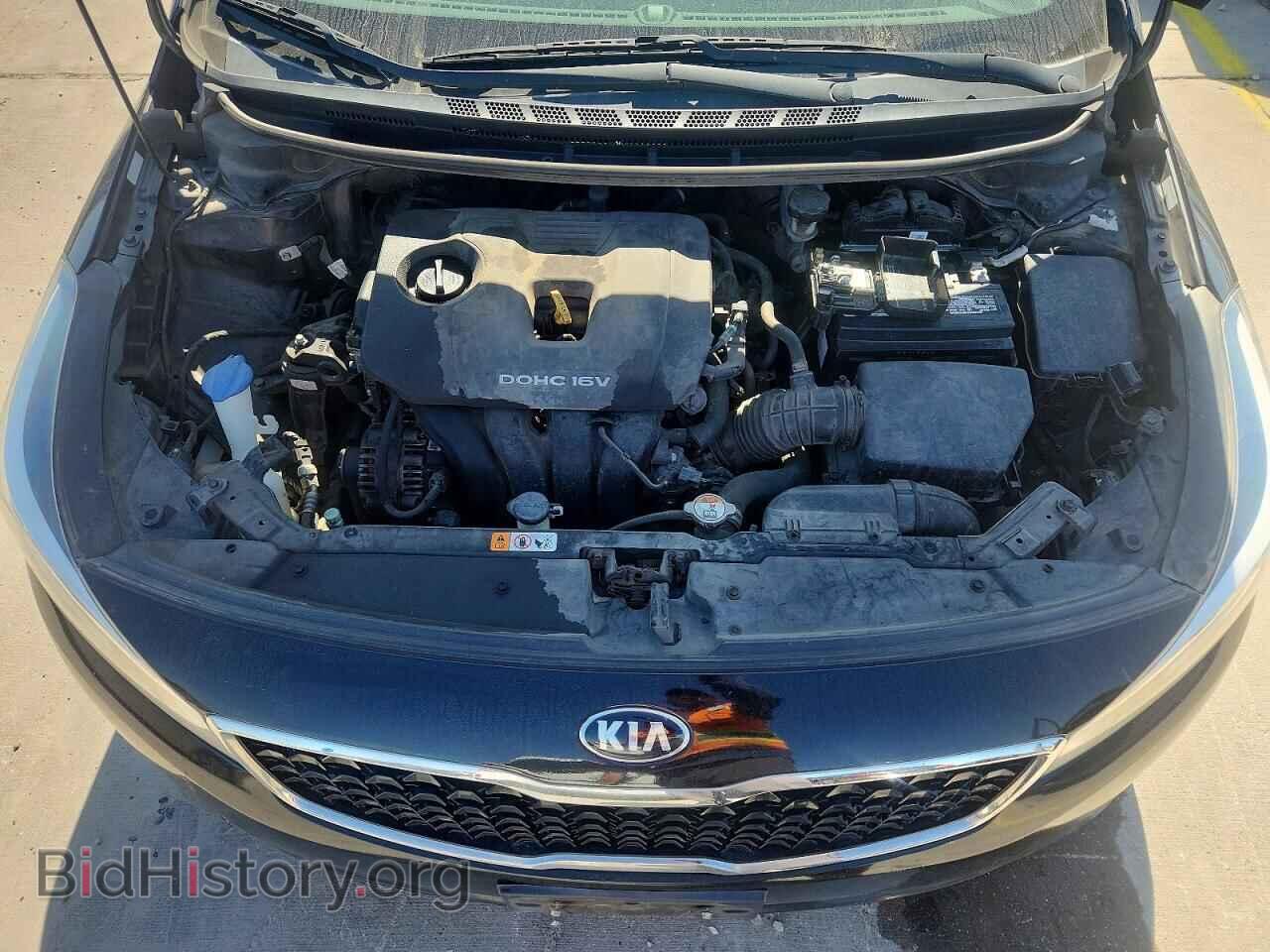 2017 KIA FORTE LX - VIN: 3KPFL4A79HE160143 - Фото 11