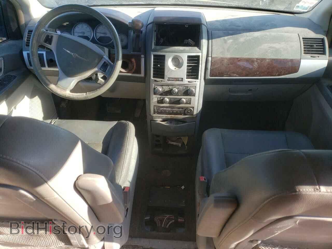 2010 CHRYSLER MINIVAN - VIN: 2A4RR5D19AR110317 - Фото 8