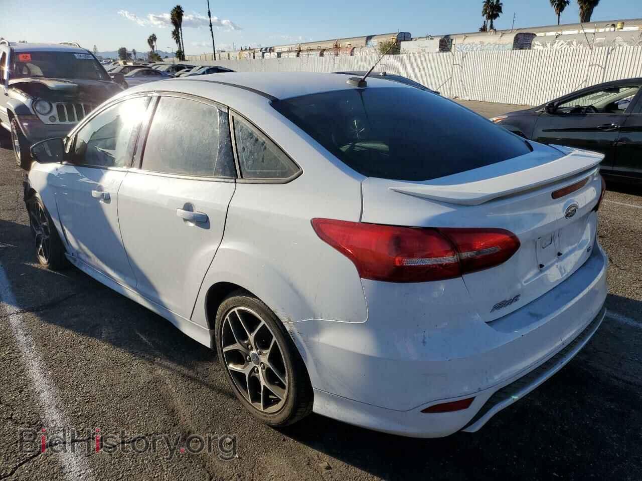 2016 FORD FOCUS - VIN: 1FADP3F20GL406981 - Фото 2
